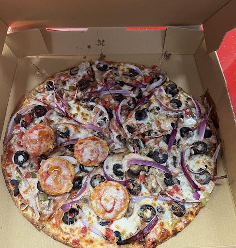 LA FORTUNA PIZZERIA